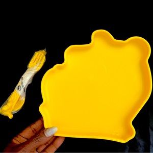 Tupperware, Winnie the Pooh and Tigger plate set